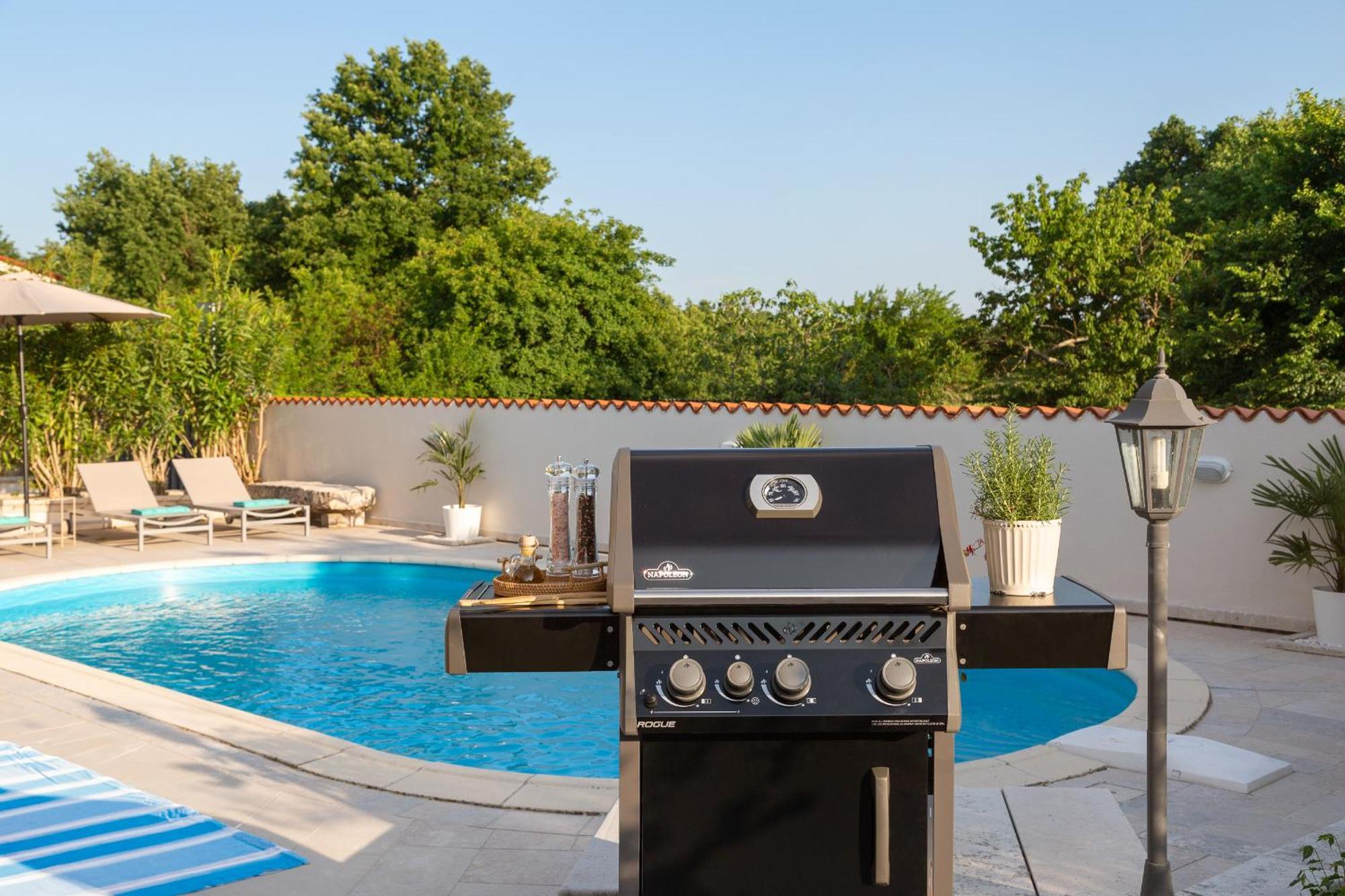 Burići Residence Pietre D'Istria - With Private Service מראה חיצוני תמונה